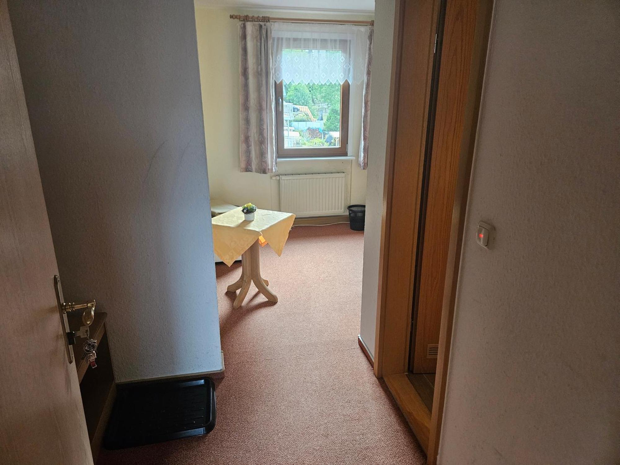 Cafe Koenig Hotell Oberwiesenthal Rom bilde
