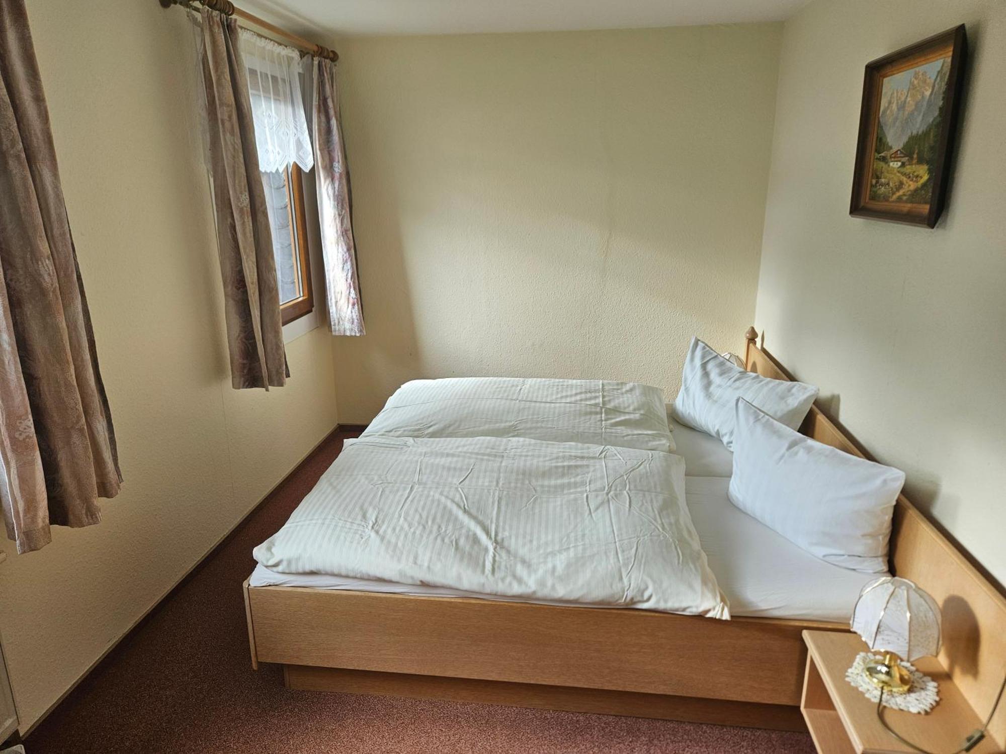 Cafe Koenig Hotell Oberwiesenthal Rom bilde