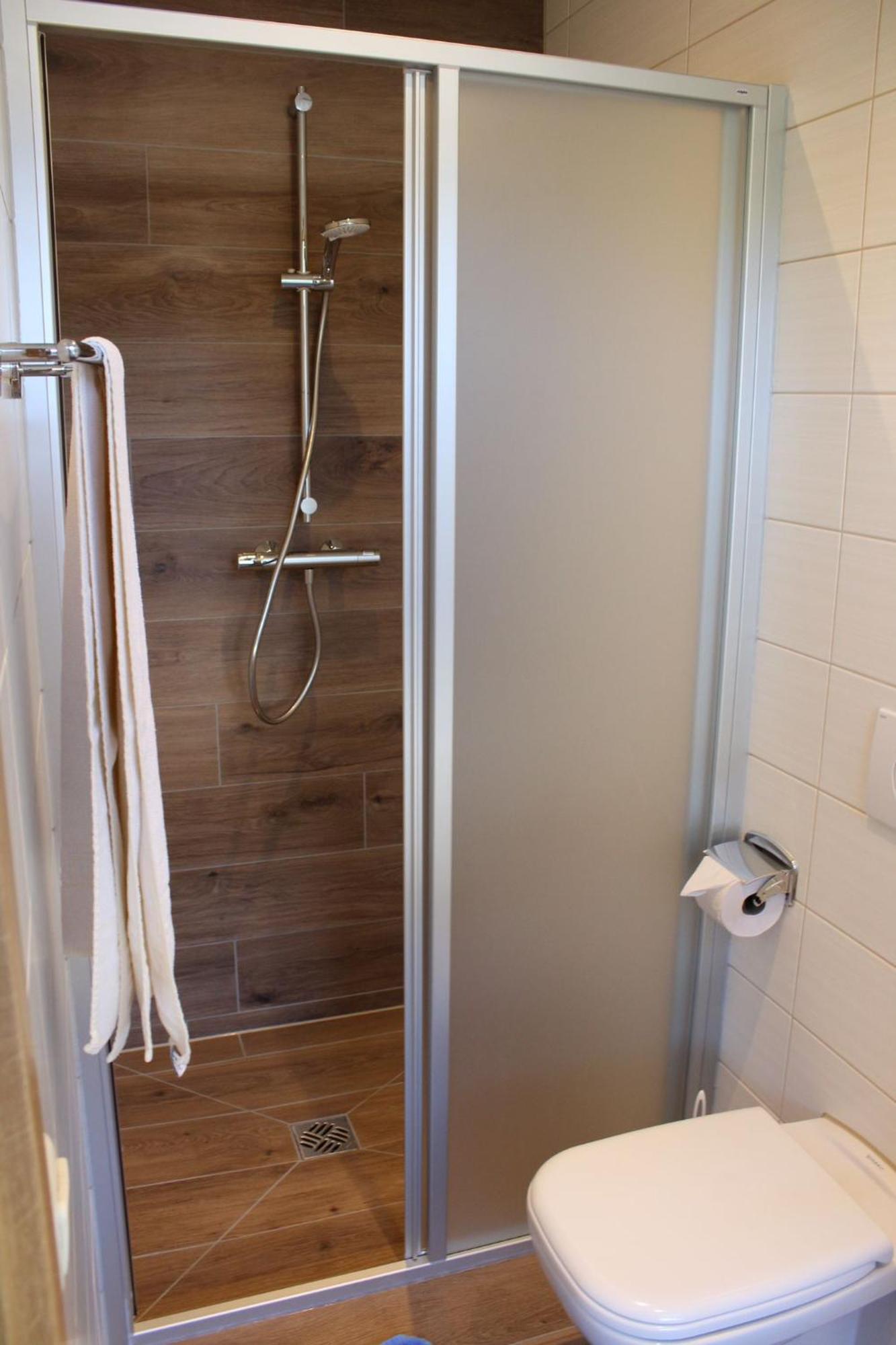 Cafe Koenig Hotell Oberwiesenthal Rom bilde