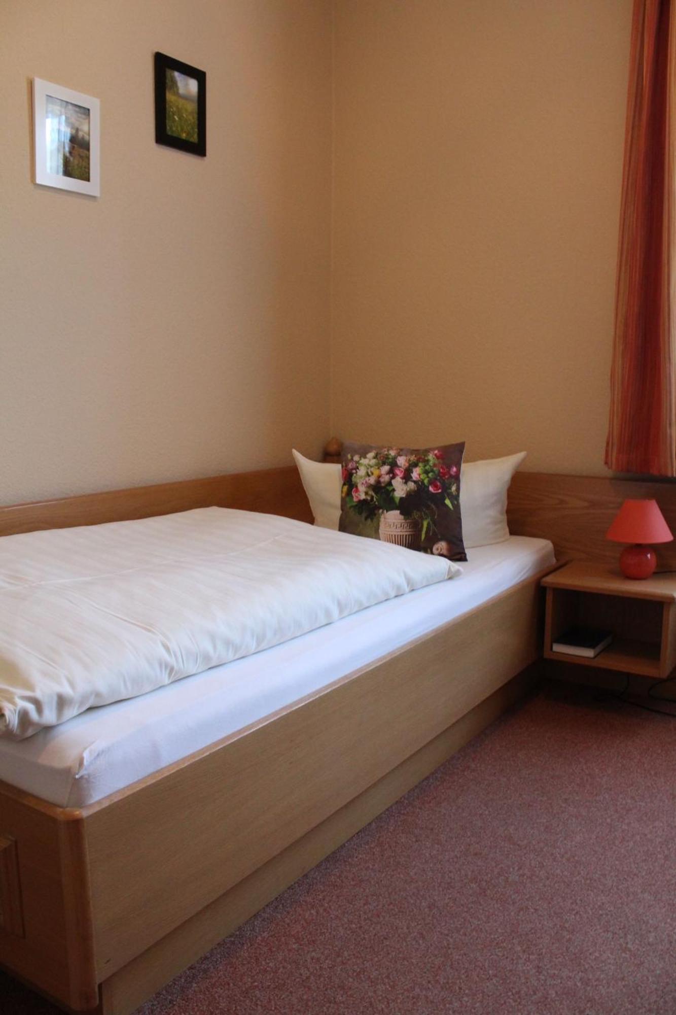 Cafe Koenig Hotell Oberwiesenthal Rom bilde